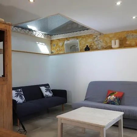 Сasa de vacaciones Maison Confort Avec Piscine Saint-Martin-de-Londres