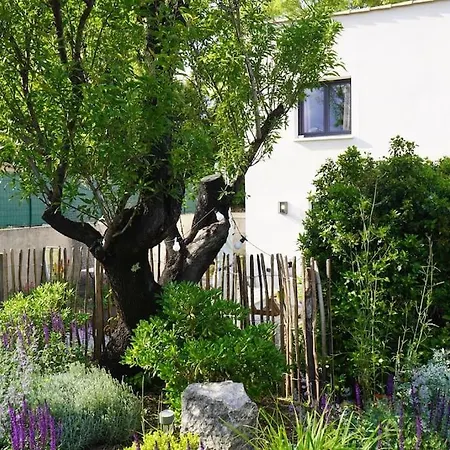 Сasa de vacaciones Maison Confort Avec Piscine Saint-Martin-de-Londres